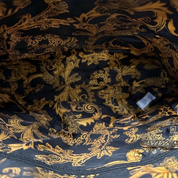 Versace Parfum Black & Gold Weekender Tote Bag with Detachable Coin Pouch - Picture 8 of 8